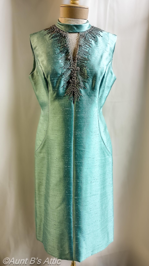 dress patterns for chiffon fabric Yellow Floral Printed A-Line $47 You will receive zip Belt Size (refer to sizing instructions below):48 Champagne Pop Sequin Mini