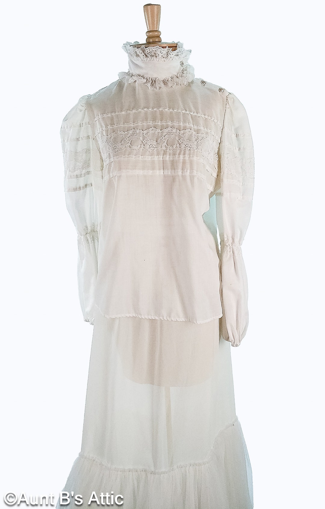 トップス vintage white lace high neck blouse Vintage 70s White Lace High Neck Blouse With Floral Lace
