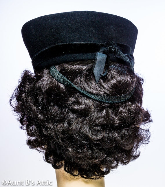 Rare Vintage 40's Noir Tilt Hat Black Felt Brimle… - image 2