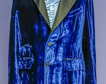 Vintage 70s Blue Velvet Tuxedo Coat, Satin Lapels (Size 38L)