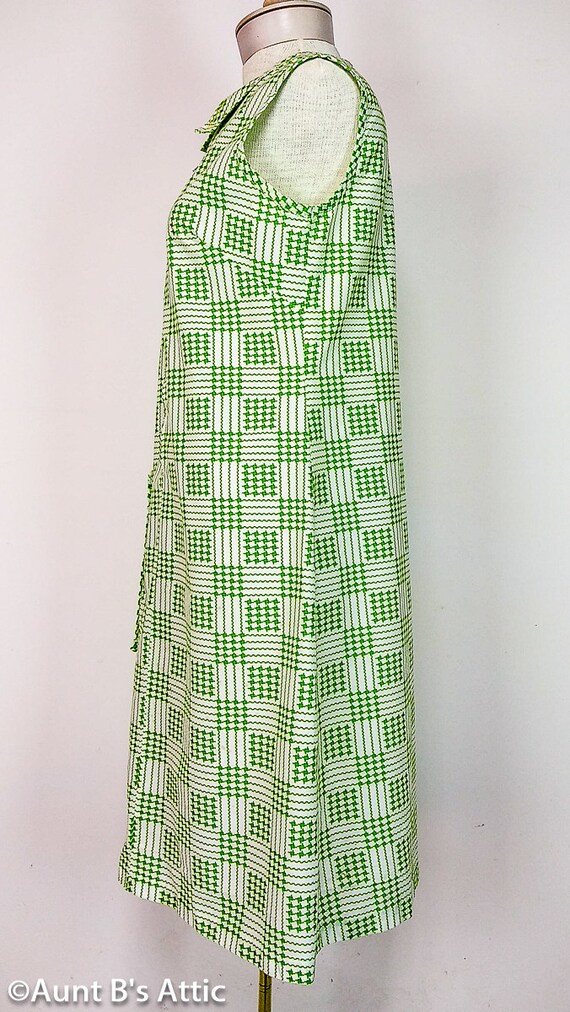 Summer Casual Vintage 60's Day Dress Green/White … - image 4