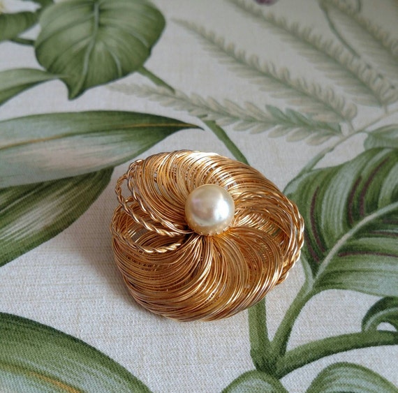 Vintage Swirl Brooch - Swirl and Pearl Brooch - V… - image 3