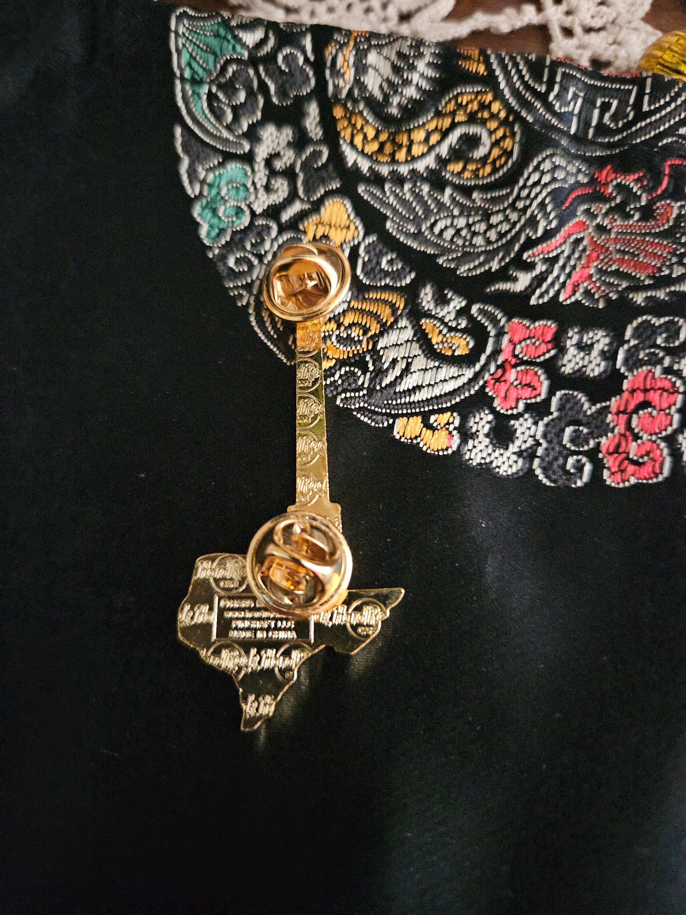 Vintage Hard Rock Cafe Austin, Texas, Guitar Pin Austin, Texas, Hard