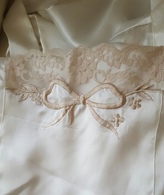 Vintage Victoria Secret Wedding Robe - Victoria S… - image 4