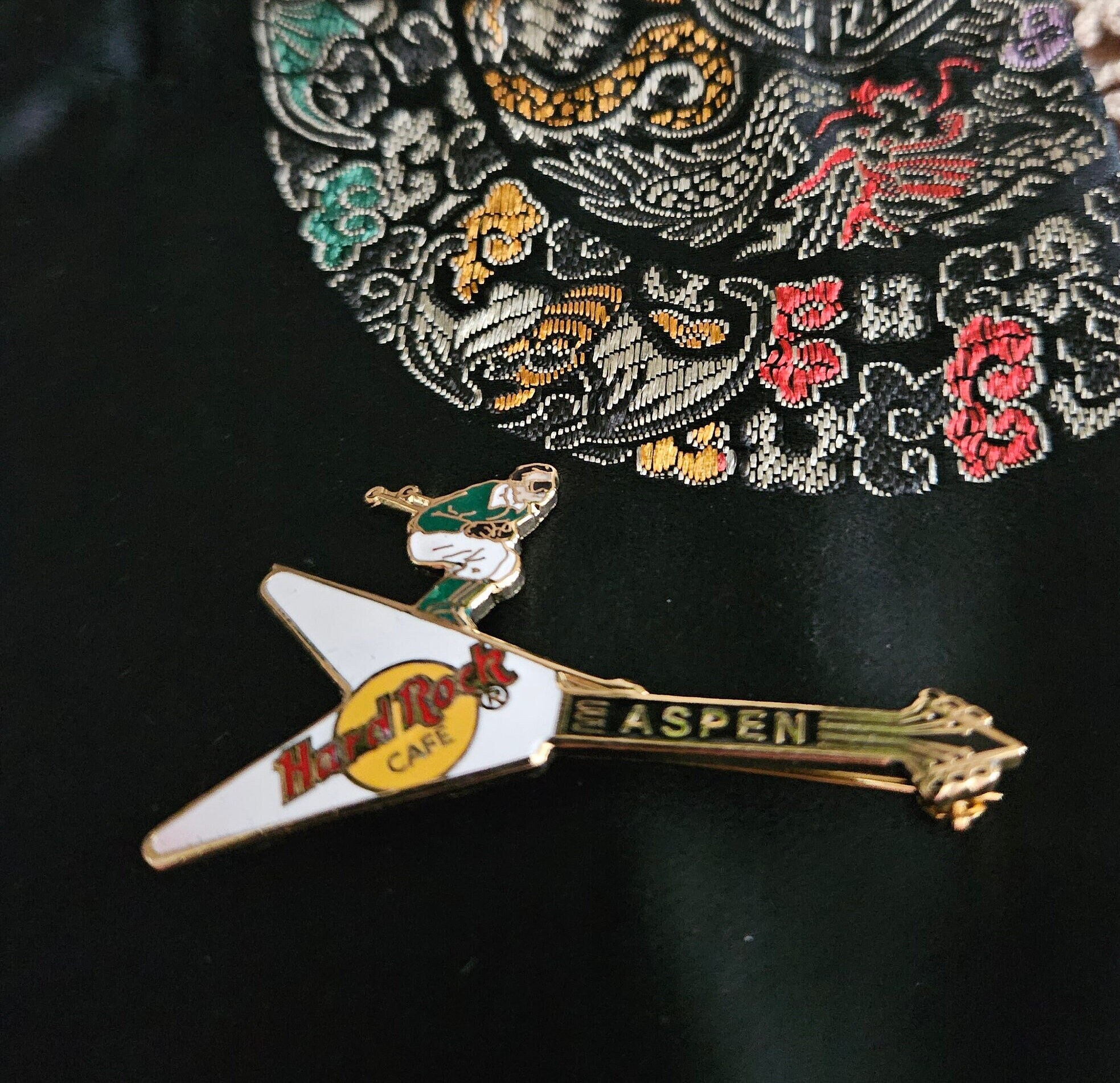 Vintage Hard Rock Cafe Aspin, Colorado, Guitar Lapel Pin Hard Rock ...