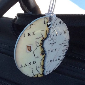 Luggage tags Ireland old world map Set of 2