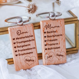 Wooden family keychain - gift for Christmas, birthday, Mother&#39;s Day, Father&#39;s Day - customizable - mom, dad, grandma, grandpa