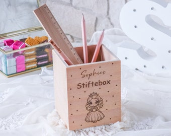 Stiftehalter Holz – Schreibtisch – personalisierbar mit Name + Motiv – Stiftebox – Geschenk Einschulung