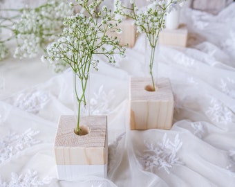 Blumenvase quadratisch Holz mit Reagenzglas - Dekoration Zuhause - Tischdeko Hochzeit, Taufe