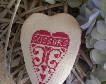 Tijeras con forma de corazón