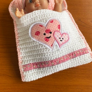 Puppenbettchen Schlafsack für Puppen ca. 20 cm Herzchen Bild 3
