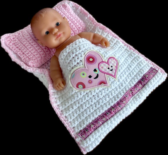 Puppenbettchen - Schlafsack fr Puppen ca. 20 cm Herzchen sofort lieferbar  - Etsy.de