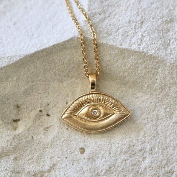 Solid 14K Gold Evil Eye TAMA Necklace with Diamond