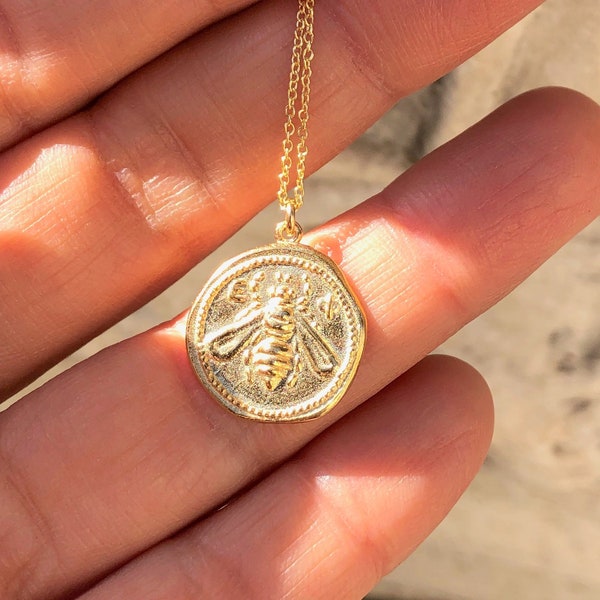 2 SIZES - Vermeil Ancient Greek MELISSAE Sacred Bee Goddess Medallion necklace