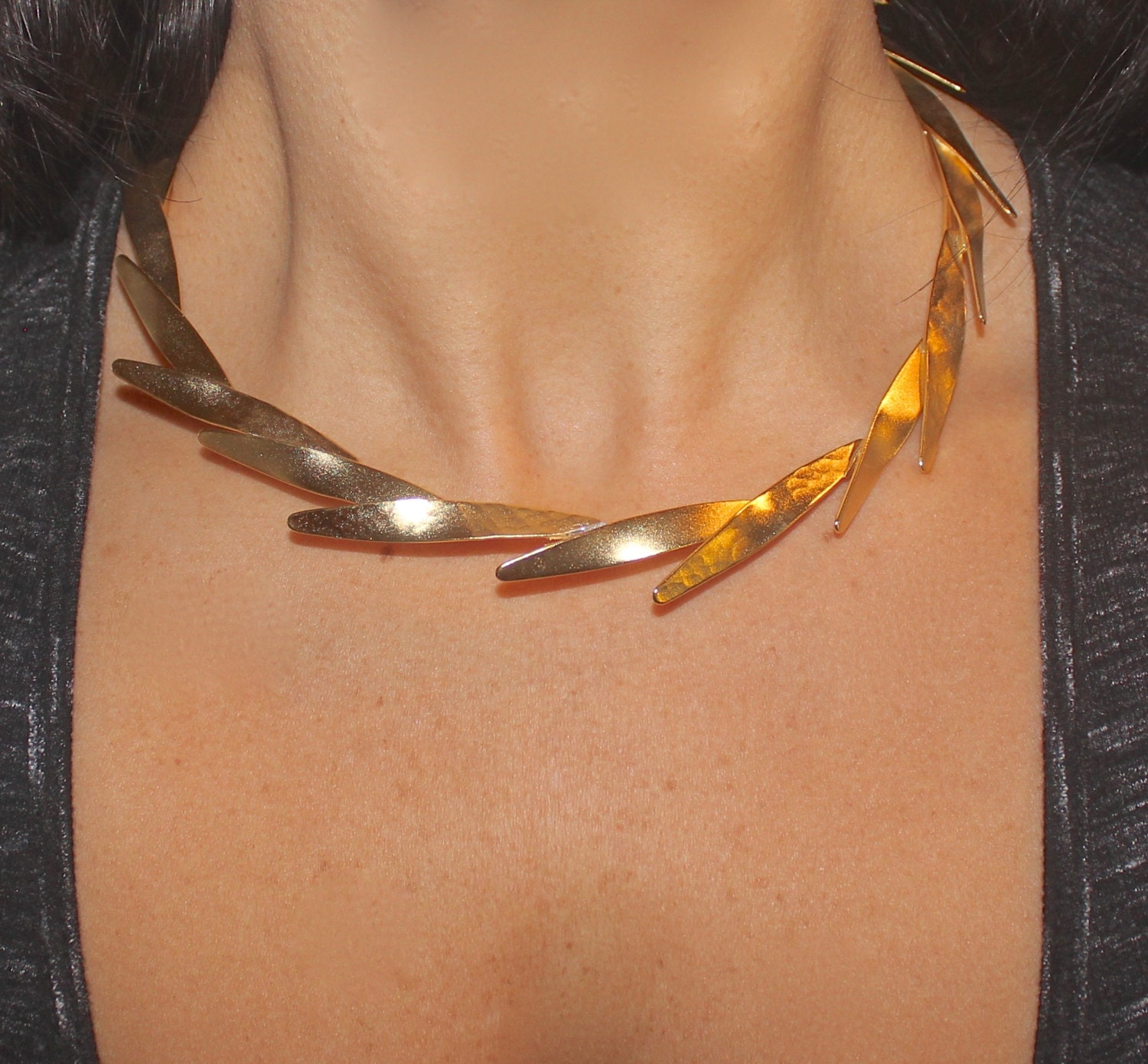 Ancient Greek Goddess Hammered Gold Olive Leaf Choker Necklace - Etsy