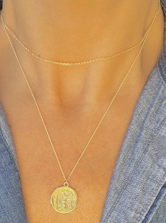Atena online personalised necklace