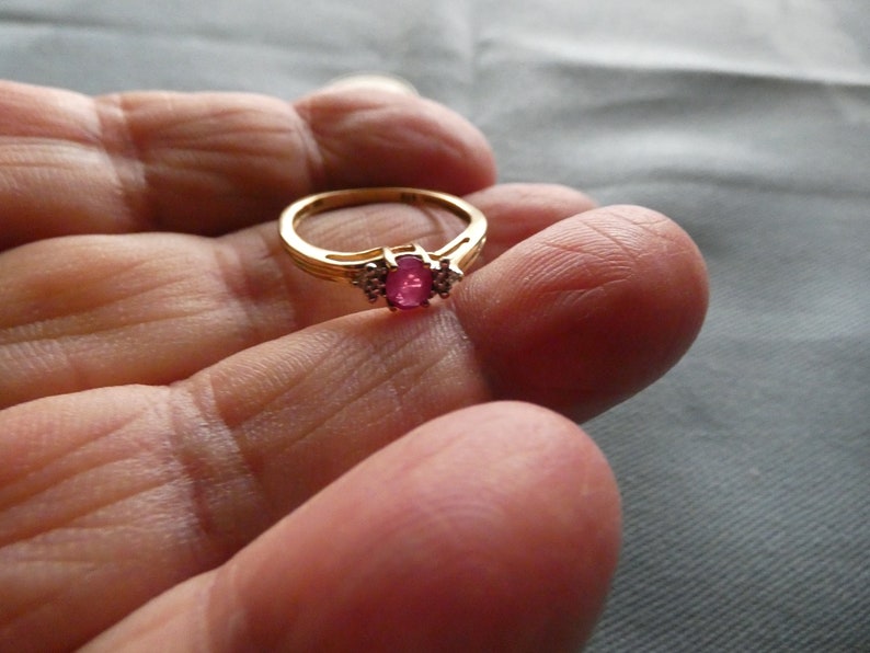 10K Solid Yellow Gold Ruby Spinel Chuck Clemency Ring Size 7 NEW LISTING