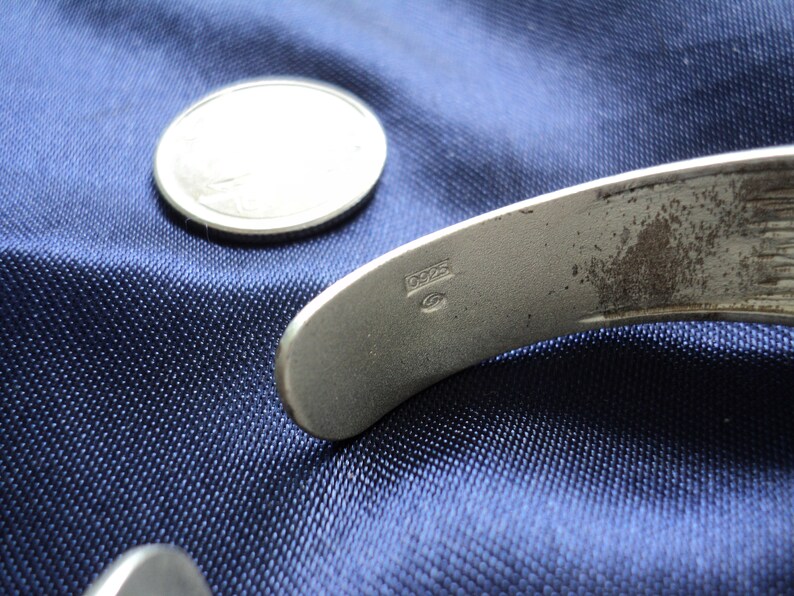 6.0 Guess Collection Rare Modernistic Brushed Silver Cuff Sterling Silver Bracelet