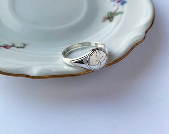 Rosa- signet ring- roses- silver - floral ring- vintage style