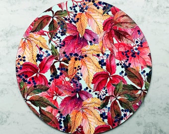 Vino - 23 cm Placemat- Plant Drawing- floral designs- autumn plants