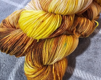 Hand-Dyed DK Weight 100% Superwash Merino Yarn-- Golden Harvest