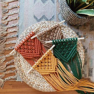 mesa / macrame wall hanging image 1