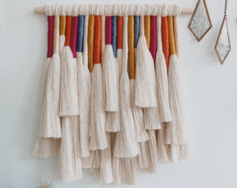 mariposa / macrame wall hanging