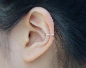 194)Minimalist No Piercing Twisted Wire Ear Cuff.Fake Conch Earrings-sterling silver,14k gold filled, 14k rose gold filled.