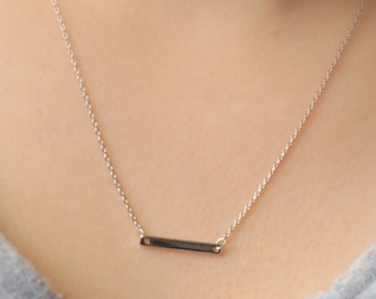 179) Dainty And Tiny Bar Necklace