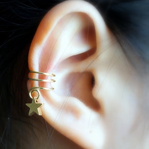 151) Sem piercing Star Charm Ear Cuff. Brinco minimalista.