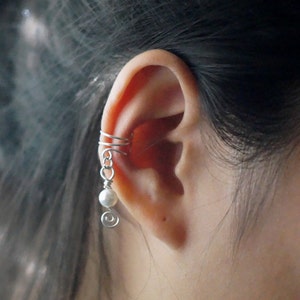 74) No Piercing Dangle Swarovski Crystal Pearl Ear Cuff. Minimalist Fake ear cuff