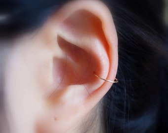 185) Manguito minimalista para los oídos. Sin piercing **THIN** Wire Hoop Ear Cuff. Relleno de oro, Lleno de oro rosa, Plata esterlina