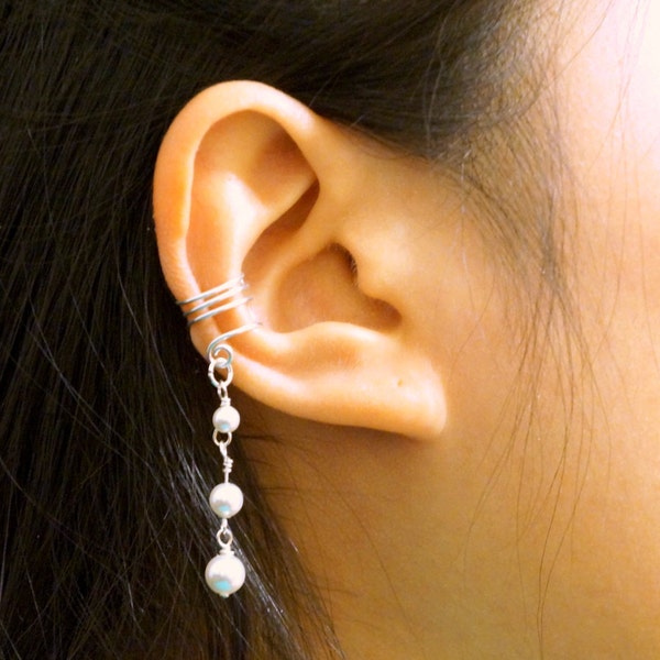 30) No piercing Three Pearls Drop dangle Ear Cuff. Minimalist ear cuff