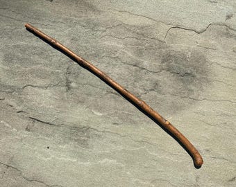Magic Wand Natural Lilac Wood 16.875” (Syringa vulgaris)