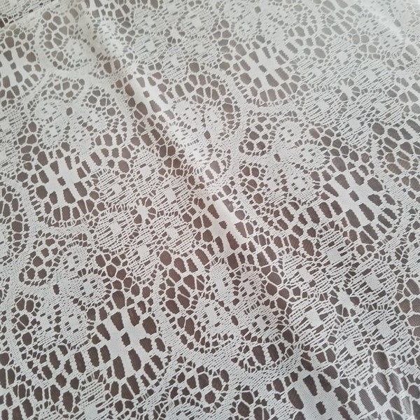 Lace Look Banquet Roll Table Cover ~ Plastic Tablecloth Overlay ~3 sizes  ~ Weddings, Anniversaries, Luncheons, Teas, Showers