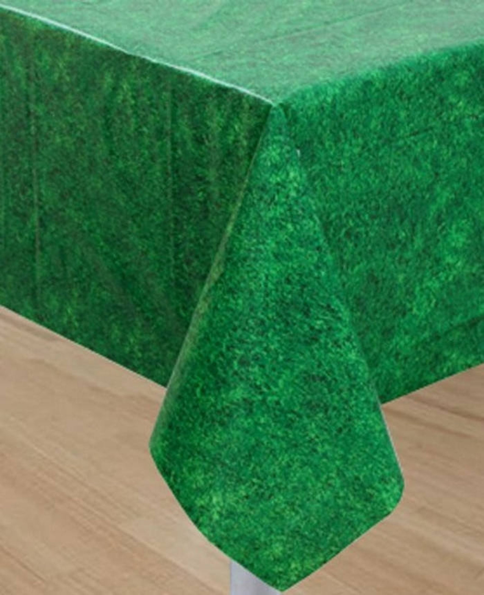 6 Green Grass Look Tablecloths Tablecovers 54 X Etsy UK