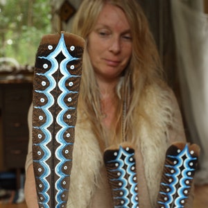 Maya blue.:.one painted feather/turkey feather//for smudging//prayer//healing//dancing//blessing//ritual/shamanic feather