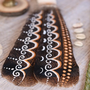 Energy moon fan.:. hand painted turkey feathers/wood/leather /smudging/blessing/shamanic fan/painted smudge fan//lightworker/healer
