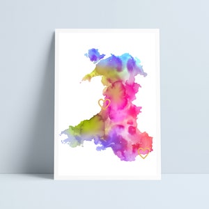 Custom Wales Map met handgeschilderde harten door Niki Pilkington / Welsh map Wales aquarel gepersonaliseerd