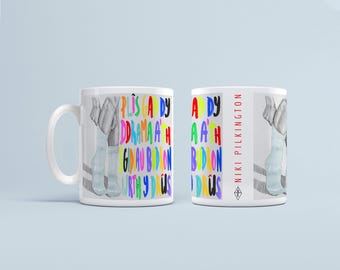 MUGS - Plîs gad dy ddrama a’th ‘sgidiau budron wrth y drŵs mug by Niki Pilkington / Welsh quote Wales cwpan mugs