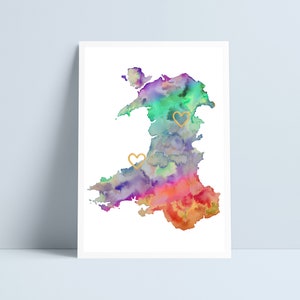 Custom Wales Map met handgeschilderde harten door Niki Pilkington / Welsh map Wales aquarel gepersonaliseerd