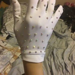 Custom competition gloves