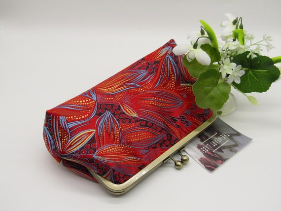 Amazon.com: Red Clutch Bag Bridesmaid Clutch Handmade Vegan Leather Clutch  Purse Gift For Her Evening Bag Vegan Purse Envelope leather Clutch Evening  Clutch : Handmade Products