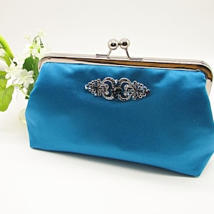 Peacock Blue Satin Clutch, Blue Wedding Clutch, Mother of Bride Clutch Bag, Bridal Clutch Purse, Peacock Blue Evening Clutch with Brooch