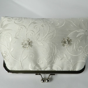 Embroidered Bridal Purse, Ivory and Silver Bride&#39;s Bag, Ivory Clutch Bag for Wedding, Brides Clutch, Handmade Wedding Purse, Bridal Clutch