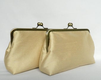 Gold Silk Clutch, Set of Two Gold Clutch, Wedding Clutch, Bridesmaids Clutch, Bridesmaids Set, Bridesmaids Gifts,Gold Bridesmaids Clutch