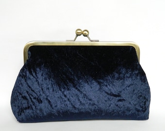 Navy blue velvet clutch bag deals