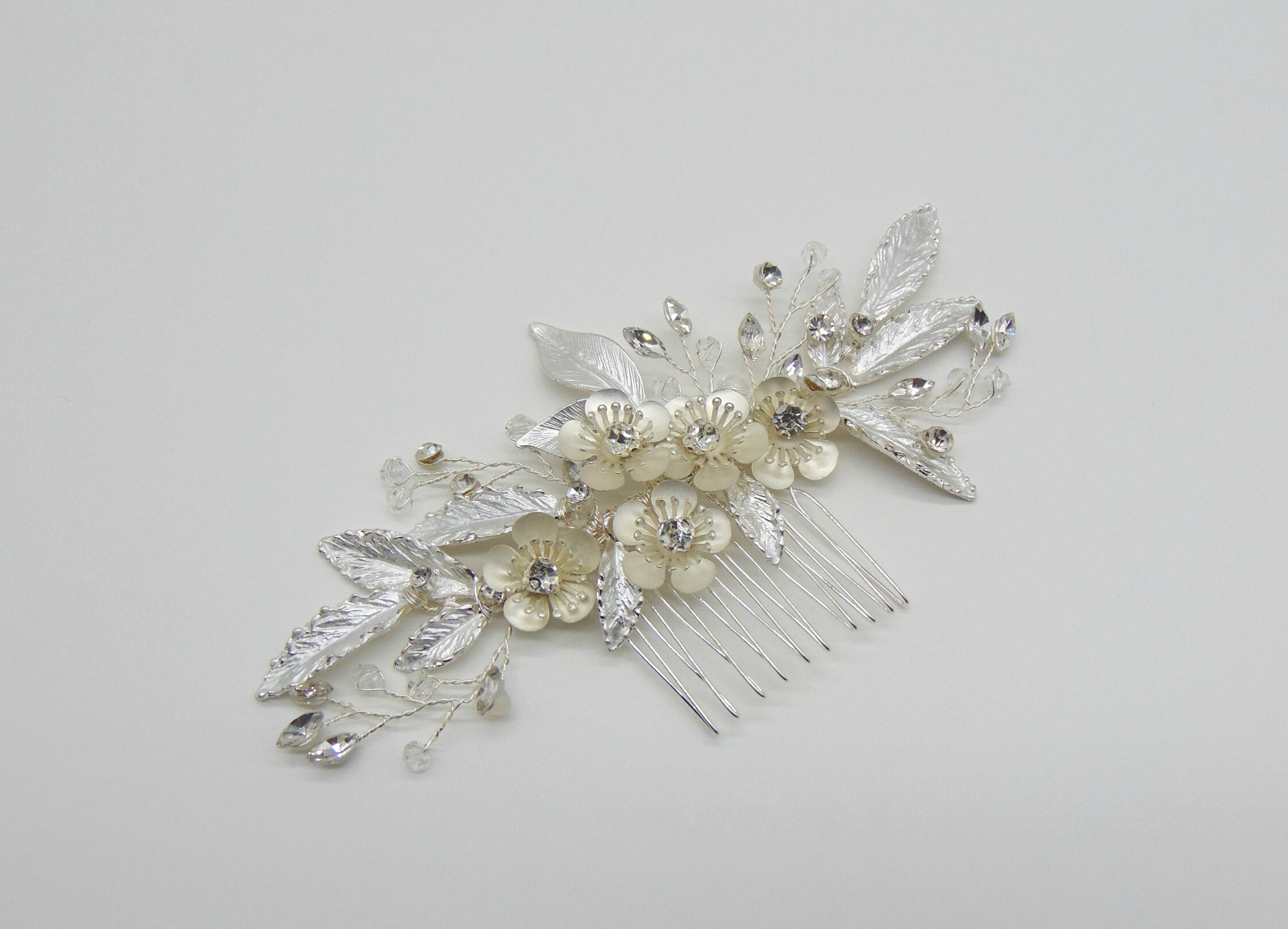 Floral Bridal Hair Comb: Silver Leaves and Crystals Wedding  display picture 2
