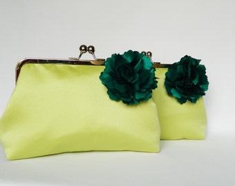 Set of 2 Bridesmaids Clutch, Bridesmaids Gifts, Bridesmaids Clutch, Bridesmaids Set, Wedding Clutch, Green Floral Clutch, Clutch Bags