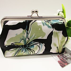 Damen Clutch Geldbörse, Seidenblumen Clutch Geldbörse, schwarze Blumen Handtasche, handgemachte Tasche, Hochzeit Clutch Tasche, Abend Clutch Tasche, Seidenhandtasche